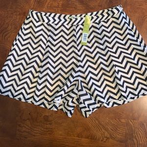 Gianni Bini Beauty Queen Tan/Black Striped Shorts